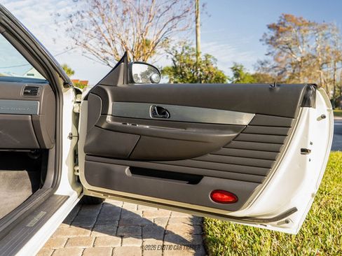 Used 2002 Ford Thunderbird Deluxe image 39
