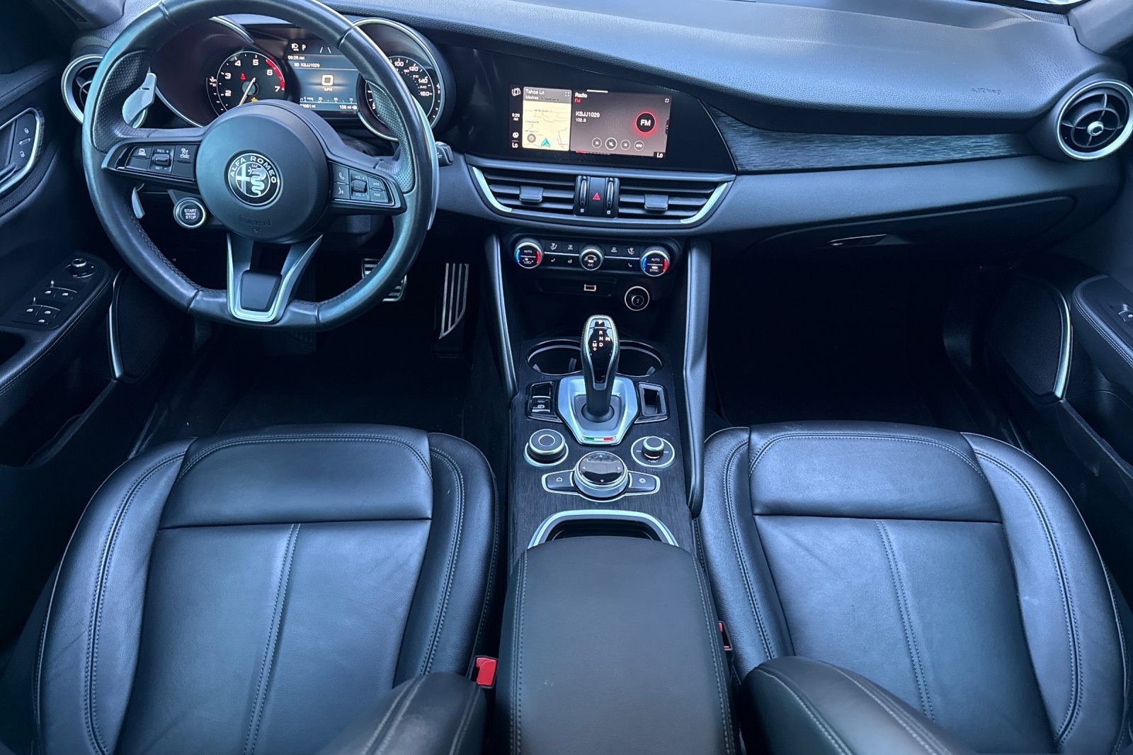 Used 2023 Alfa Romeo Giulia Sprint AWD/4WD image 14