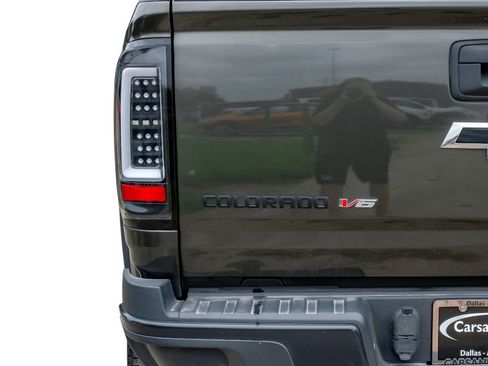 Used 2017 Chevrolet Colorado ZR2 w/ LPO, Premium Interior Package AWD/4WD image 50