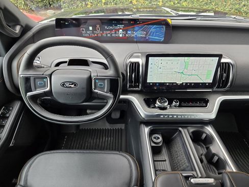 New 2025 Ford Expedition Tremor image 8