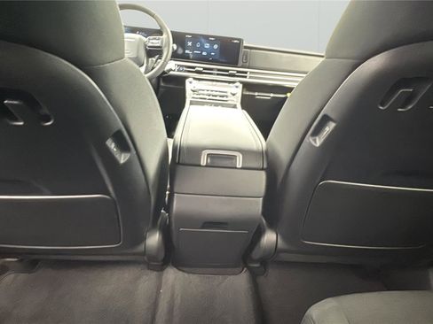 New 2026 Hyundai Santa Fe SE FWD image 28