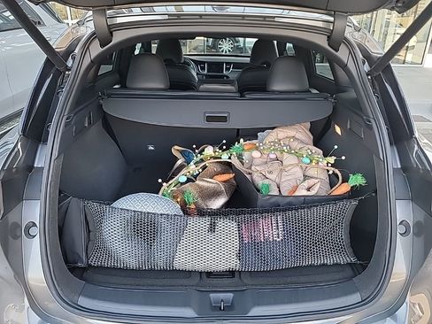 Used 2022 INFINITI QX50 Luxe w/ Appearance Package image 9