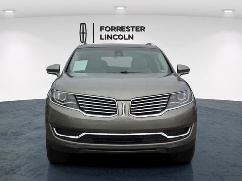 Used 2016 Lincoln MKX Reserve w/ Climate Package image 8