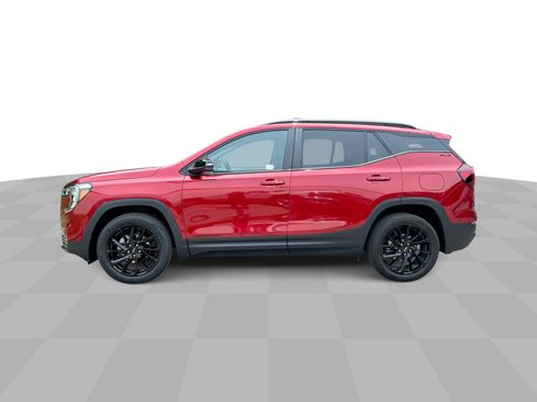 Certified 2024 GMC Terrain SLE w/ Driver Convenience Package AWD/4WD image 6