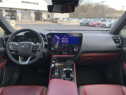 Used 2025 Lexus NX 300h AWD w/ Accessory Package (2T) image 30