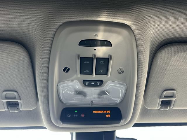Used 2023 Buick Encore GX Essence w/ Experience Buick Package AWD/4WD image 37