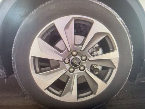 Used 2023 Ford Escape Platinum image 11