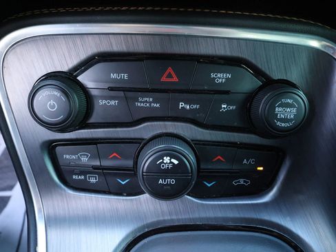 Used 2019 Dodge Challenger GT w/ Stars & Stripes Edition image 28