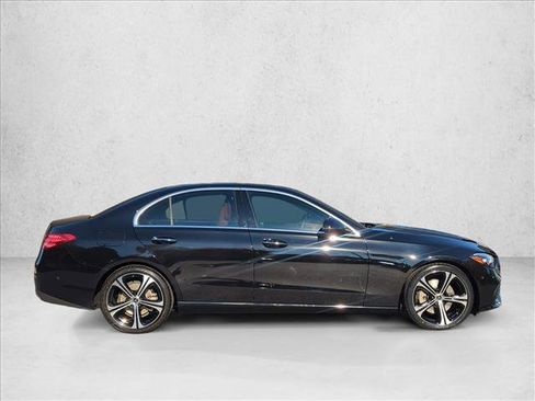 Used 2023 Mercedes-Benz C 300 Sedan image 4