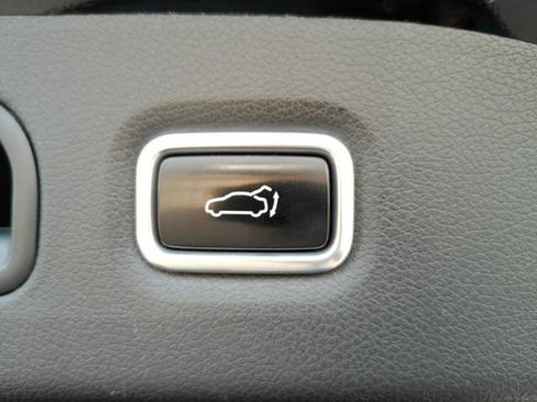 Used 2018 Kia Stinger GT2 image 26