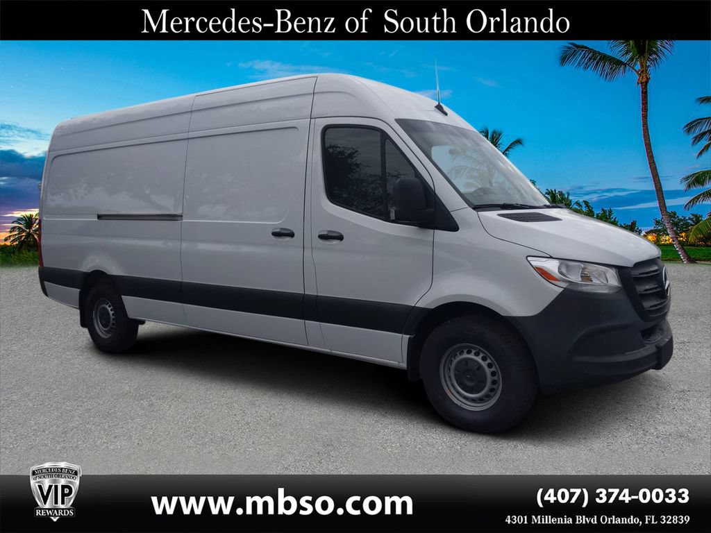 Used 2022 Mercedes-Benz Sprinter 2500 image 1