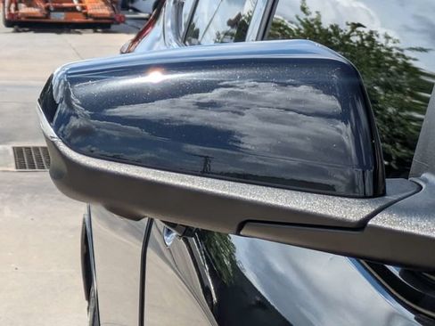 Used 2022 Chevrolet Equinox RS w/ RS Leather Package FWD image 13