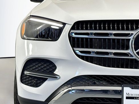 New 2026 Mercedes-Benz GLE 450e 4MATIC image 13