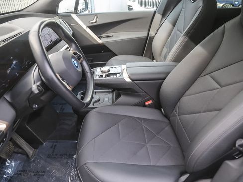 Used 2023 BMW iX xDrive50 w/ Sport Package image 14