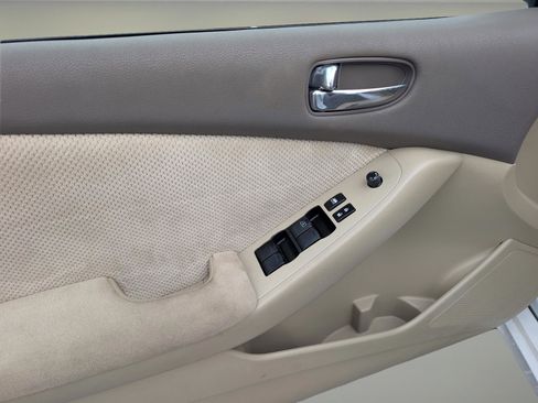 Used 2007 Nissan Altima 2.5 S image 9