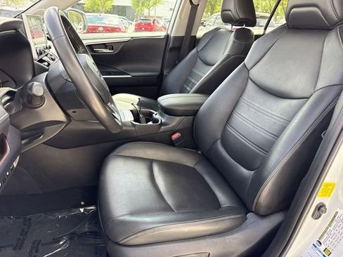 Used 2020 Toyota RAV4 Limited w/ Limited Grade Weather Package image 11