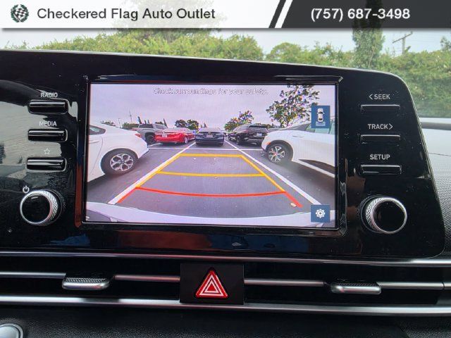 Used 2022 Hyundai Elantra SEL w/ Convenience Package FWD image 15