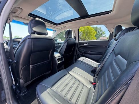 Used 2016 Ford Edge SEL w/ Equipment Group 201A AWD/4WD image 24
