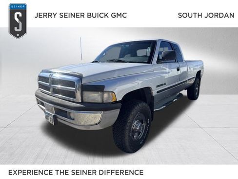 Used 1999 Dodge Ram 2500 Truck 4x4 Quad Cab image 1