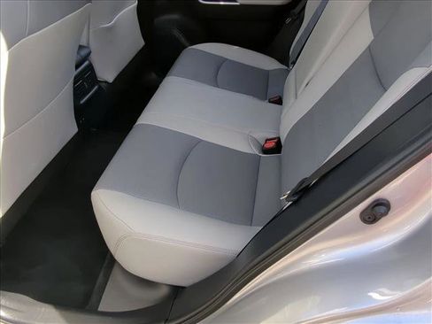 Used 2020 Toyota RAV4 Limited image 20