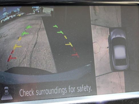 Used 2016 Nissan Maxima Platinum w/ Interior Lighting Package FWD image 32