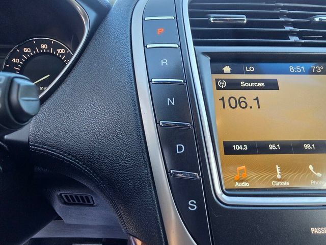 Used 2017 Lincoln MKX Select w/ Select Plus Package AWD/4WD image 26