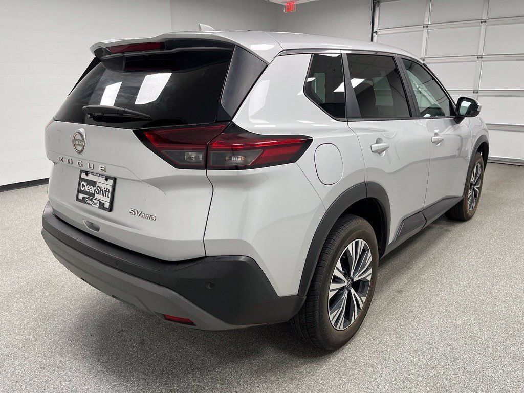 Used 2023 Nissan Rogue SV AWD/4WD image 10