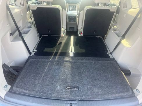 Used 2021 Volkswagen Atlas SEL Premium AWD/4WD image 55