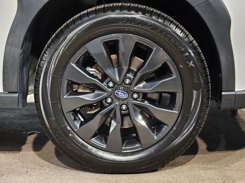 Used 2024 Subaru Outback Onyx Edition XT AWD/4WD image 17