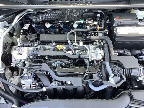 Used 2025 Toyota Corolla LE FWD image 28