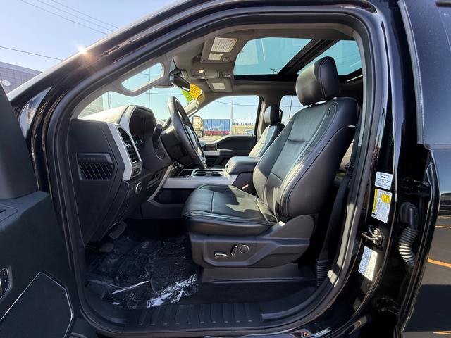 Used 2018 Ford F350 Lariat w/ Lariat Ultimate Package AWD/4WD image 29