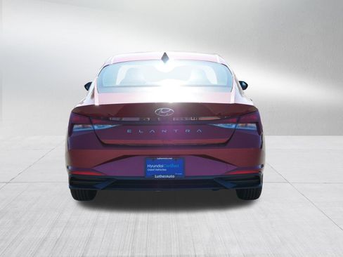 Certified 2023 Hyundai Elantra SEL FWD image 6