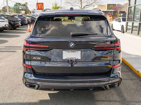Used 2024 BMW X5 xDrive40i w/ M Sport Package image 5