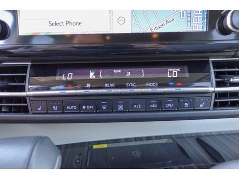 Certified 2023 Toyota Sienna Limited AWD/4WD image 20