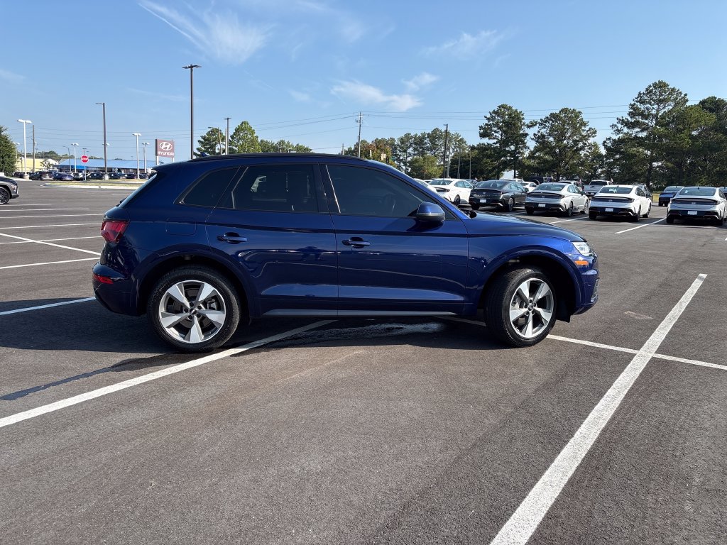 Used 2020 Audi Q5 2.0T Premium w/ Titanium Sport Package AWD/4WD image 33