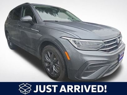 Used 2024 Volkswagen Tiguan SE