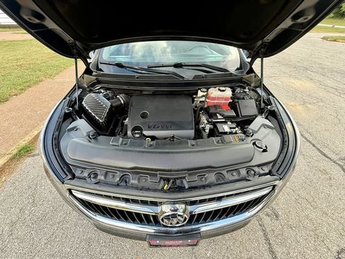 Used 2019 Buick Enclave Essence AWD/4WD image 9