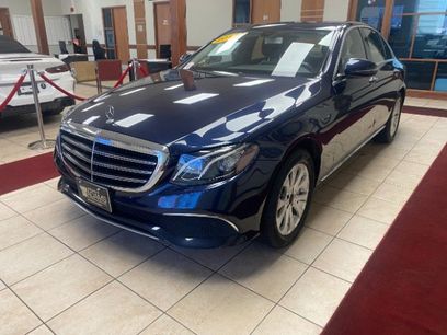 Used 2017 Mercedes-Benz E 300 4MATIC w/ Premium 1 Package