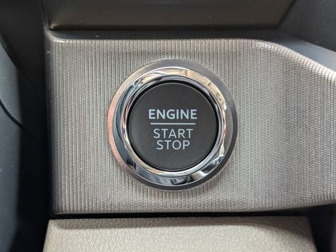 New 2026 Ford F250 Platinum w/ Platinum Plus Package AWD/4WD image 18