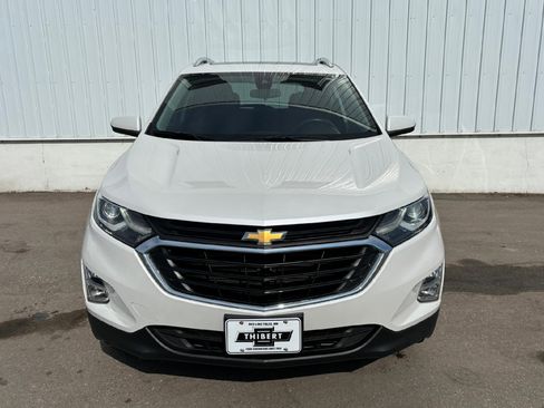 Used 2020 Chevrolet Equinox LT image 2