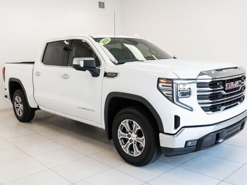 Used 2022 GMC Sierra 1500 SLT image 7