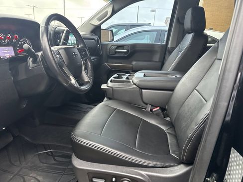 Used 2019 Chevrolet Silverado 1500 RST AWD/4WD image 8