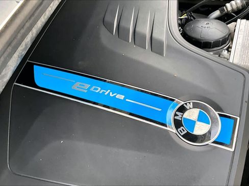 Used 2018 BMW X5 xDrive40e image 32