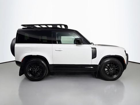 Used 2023 Land Rover Defender 90 X-Dynamic SE AWD/4WD image 4