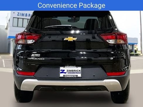 Certified 2023 Chevrolet TrailBlazer LT w/ Convenience Package image 9