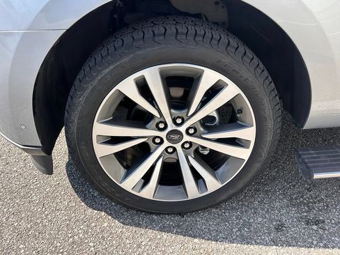 Used 2021 Ford Expedition Limited AWD/4WD image 50