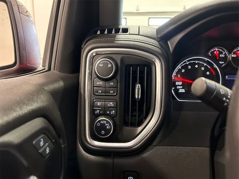Used 2019 Chevrolet Silverado 1500 RST w/ All-Star Edition image 18