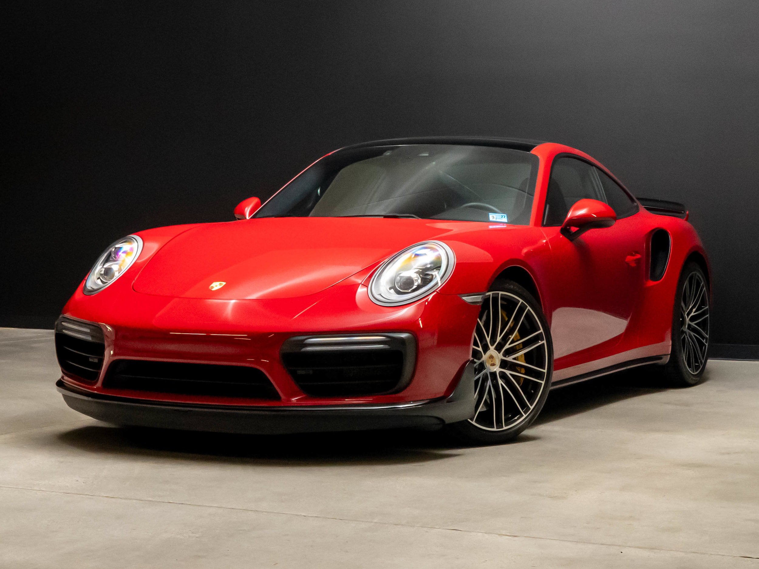 Certified 2019 Porsche 911 Turbo S AWD/4WD image 1
