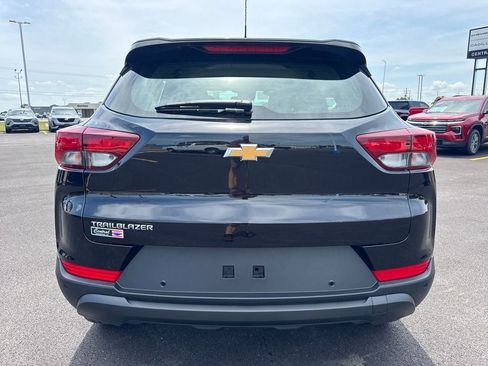 New 2026 Chevrolet TrailBlazer LS w/ LS Confidence Package FWD image 5