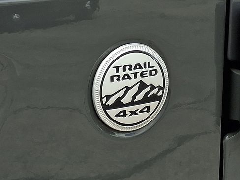 Certified 2020 Jeep Wrangler Sport AWD/4WD image 30